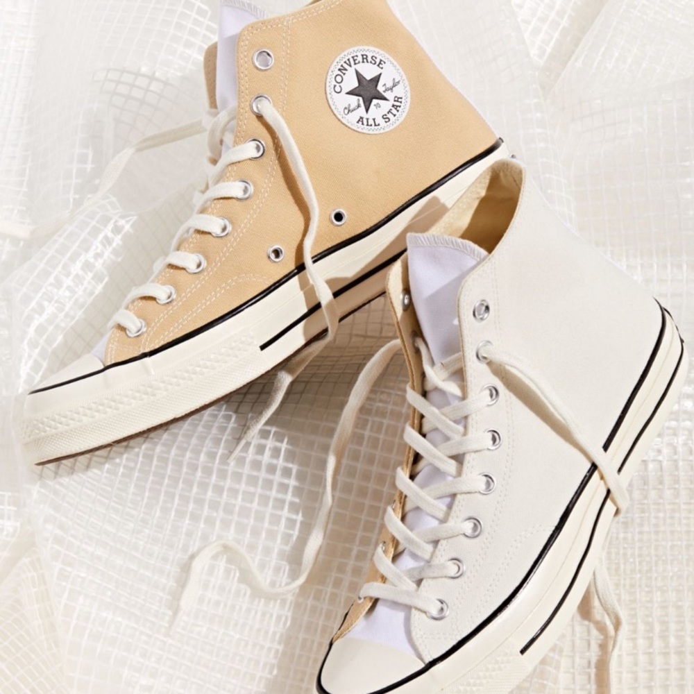 CONVERSE CHUCK TAYLOR ALL STAR HI PLATFORM SNEAKERS✨